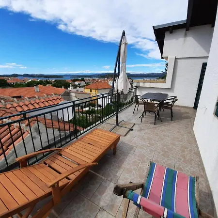 Apartment Baratula Murter Zewnętrze zdjęcie
